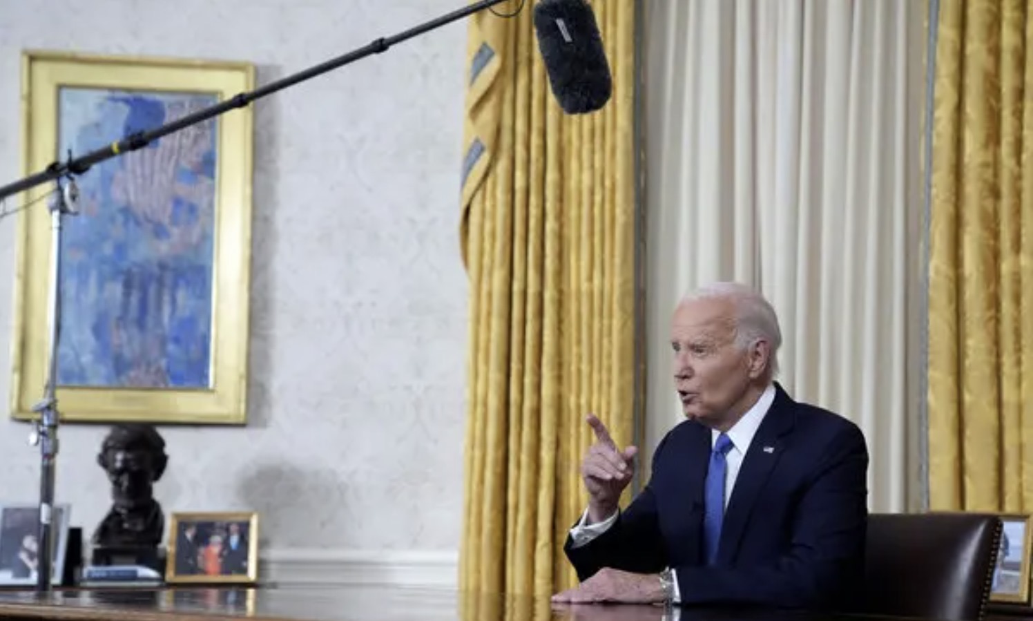 The Zombie Versus the Blimp Joe Biden’s Oval Office Speech By Howard Bloom